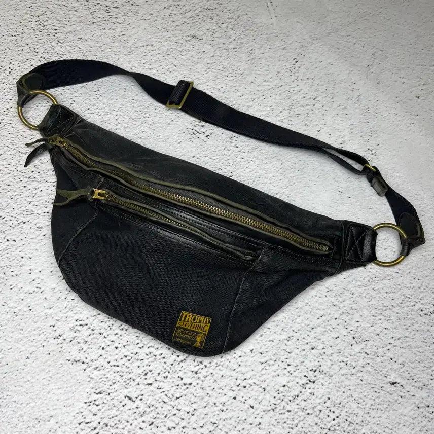 [BUNJANG] Trophy Clothing Day Trip Bag / Trophy Clothing Day Trip Bag