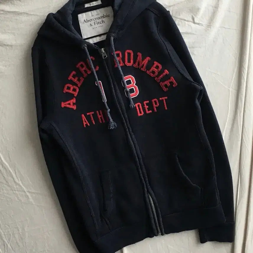 [BUNJANG] Abercrombie & Fitch Big Logo Zip-Up Hoodie / 아베크롬비 빅로고 후드집업