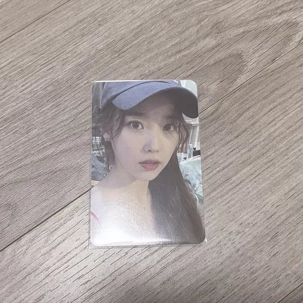 [BUNJANG] IU 13th Anniversary POB Photocard / 아이유 13주년 미공포 특전포카