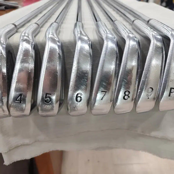 [BUNJANG] TourStage V300 Iron Set (3-P, 8 Clubs) - Stiff Flex / 투어스테이지 V300 아이언 세트 (3~P=8개)_샤프트 S