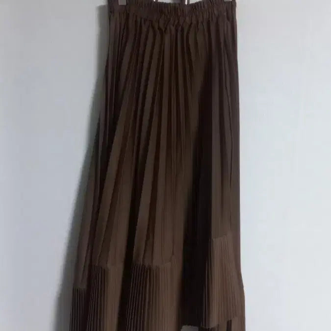 [BUNJANG] Camel Pleats Banding Skirt (Size 66-77) / 카멜 플리츠 밴딩스커트 66~77