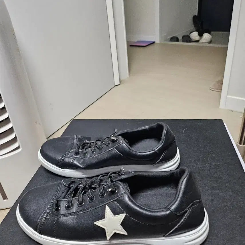 [BUNJANG] Ventport Black Star Sneakers 275mm / 벤트포트 블랙 스타 스니커즈 275mm 상태매우좋음