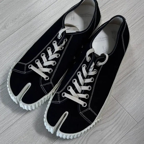 [BUNJANG] Maison Margiela Tabi Sneakers Black / [43] 메종 마르지엘라 타비 스니커즈 블랙