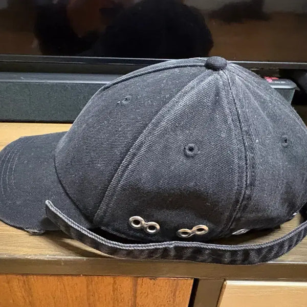 [BUNJANG] Diesel Black Washed Cotton Twill Baseball Cap / 디젤 흑청 볼캡 2사이즈
