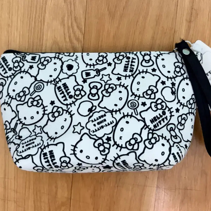 [BUNJANG] Hello Kitty Pouch / 헬로키티 파우치