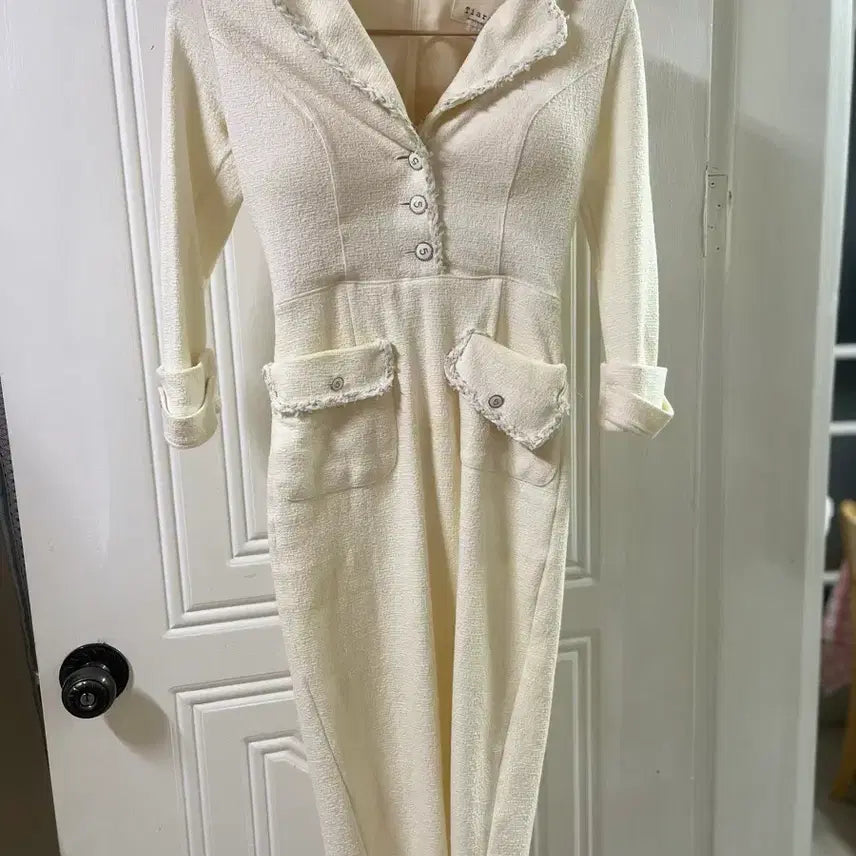[BUNJANG] Tweed Midi Dress Ivory / 수입의류 미디원피스 오피스룩 데이트룩 트위드 원피스 아이보리미디드레스 엉넬 제이지쇼룸