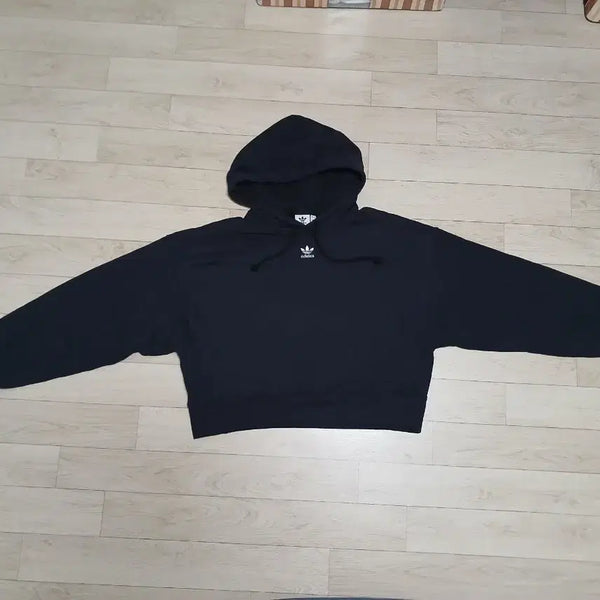 [BUNJANG] Adidas Women's Cropped Logo Hoodie Black M / 아디다스 여성 크롭 후드티 m