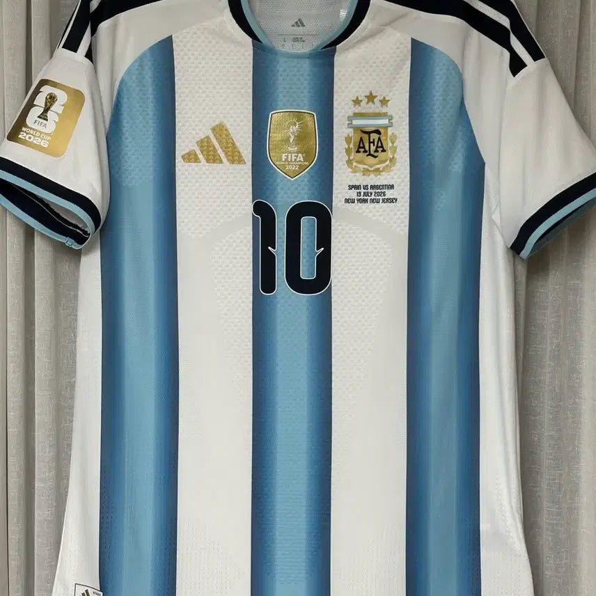 [BUNJANG] Adidas Argentina 2022 Home Authentic Jersey (International L) - Official World Cup Patch / [해외 L] 26-28 아르헨티나 홈 어센틱 메시 올 오피셜