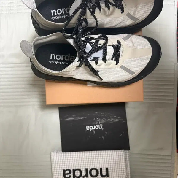 [BUNJANG] Norda 001A Cinder Running Shoes US 8 / norda 001a 신더 us8 사이즈