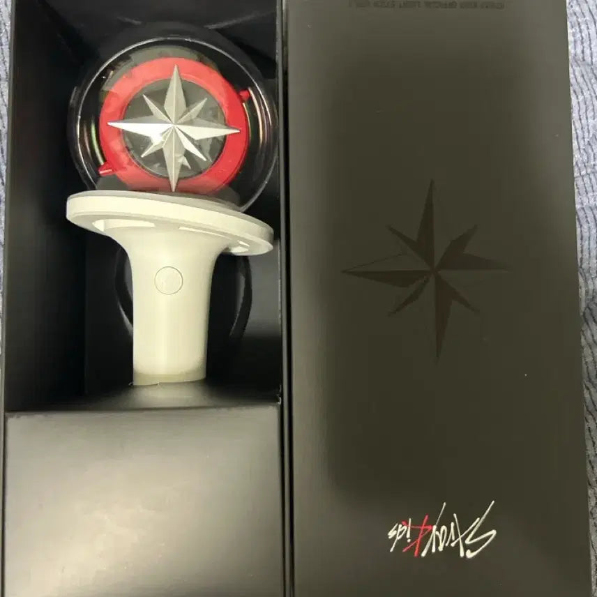 [BUNJANG] Stray Kids Official Light Stick Ver.2 / 스트레이키즈 응원봉ver.2