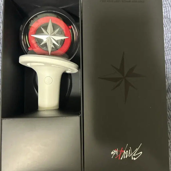 [BUNJANG] Stray Kids Official Light Stick Ver.2 / 스트레이키즈 응원봉ver.2
