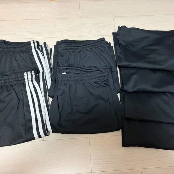 [BUNJANG] Nike Adidas T-Shirts and Shorts Bundle / 나이키 아디다스 반팔티x4 반바지x4 블랙 일괄판매