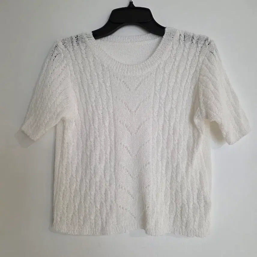 [BUNJANG] NAIN White Cable Knit Short Sleeve T-Shirt / 나인 흰색 케이블 니트 반팔