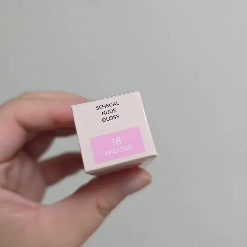 [BUNJANG] HERA Nude Gloss 18 Innocent / [미개봉 새제품] 헤라 누드글로스 18 이노센트