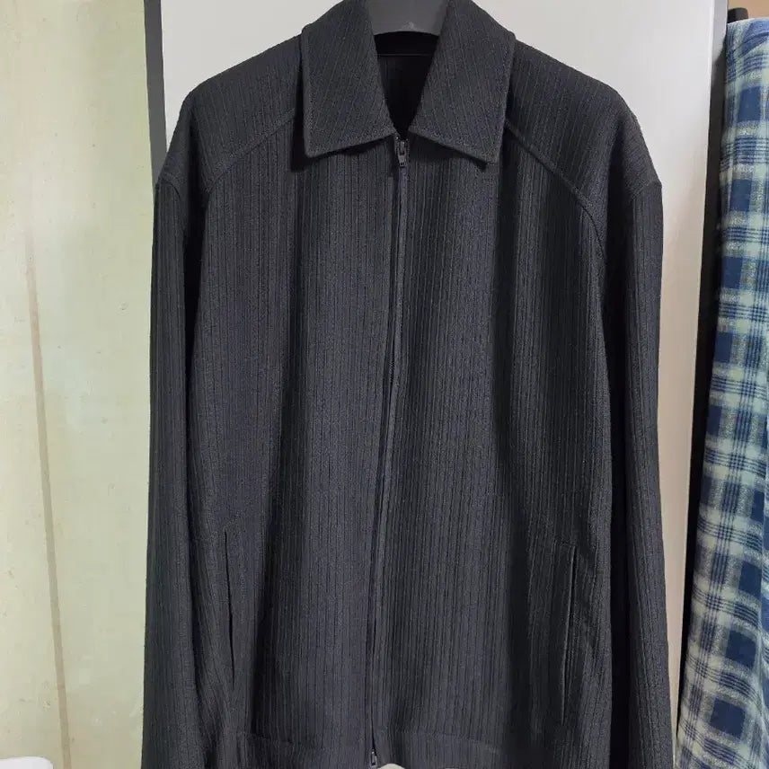 [BUNJANG] Juun.J 26SS Black Stripe Pattern Blouson Jacket / [46] 준지 26SS 블랙 스트라이프 패턴 블루종 자켓