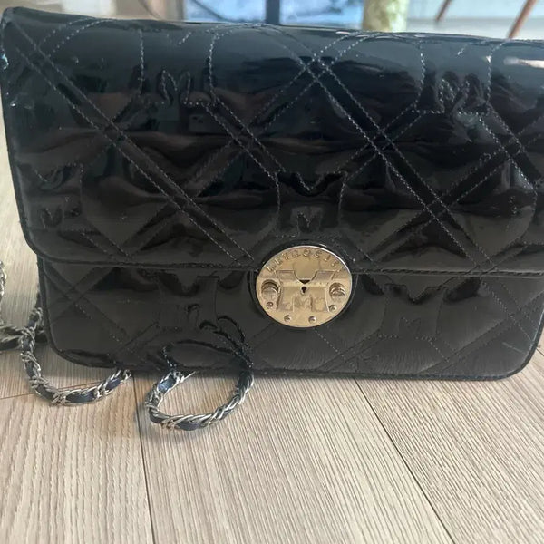 [BUNJANG] MCM Quilted Chain Crossbody Bag / 메트로시티