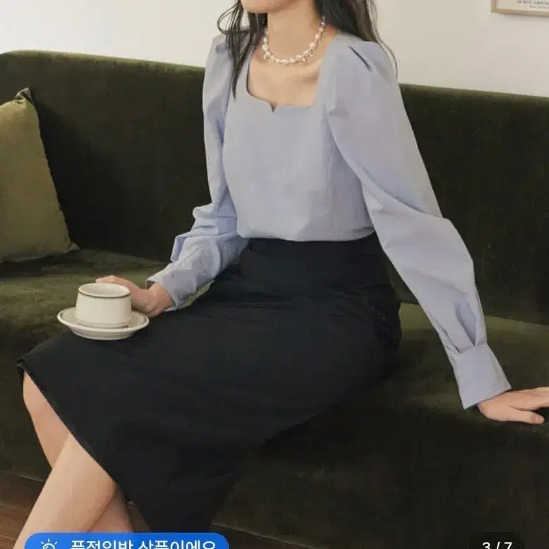 [BUNJANG] Flooum Puff Blouse Sky Blue / 플로움 퍼프 블라우스 스카이 블루 팝니다