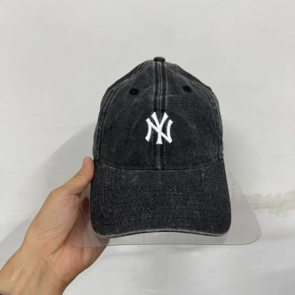 [BUNJANG] New Era New York Yankees Washed Ball Cap / 뉴에라 뉴욕양키스  워시드 볼캡