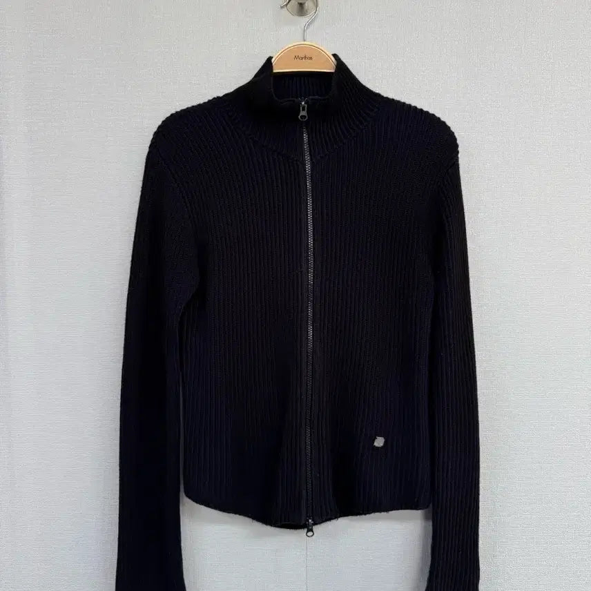 [BUNJANG] Matinkim Knit Zip-Up / 마뗑킴 니트 집업