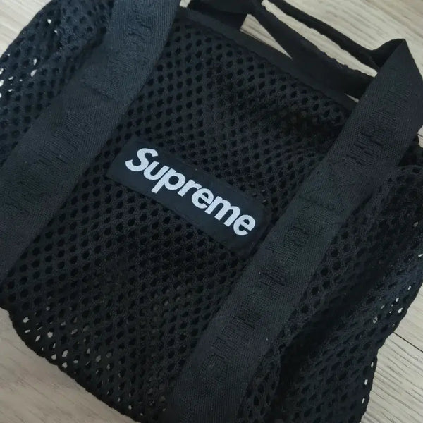 [BUNJANG] Supreme Mesh Mini Duffle Bag Black SS25 / 슈프림 메쉬 미니 더플백 블랙 25SS