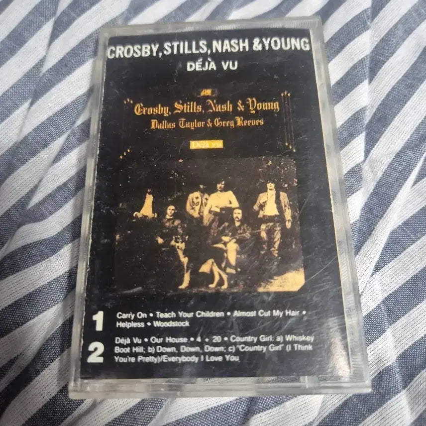 [BUNJANG] Crosby, Stills, Nash & Young Déjà Vu Cassette Tape / 크로스비, 스틸스, 내쉬 & 영 데자뷰 카세트 테이프