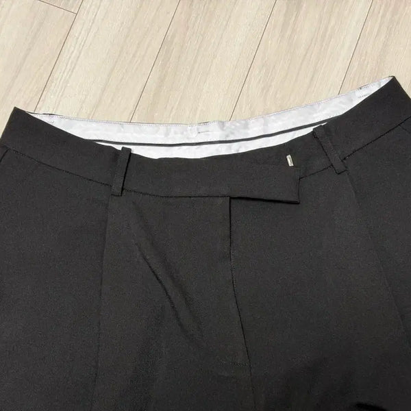 [BUNJANG] RIRINCO Taydbean Pintuck Wide Slacks Pants Short Black / 리리앤코 테이드빈 핀턱 와이드 슬랙스 팬츠 숏 블랙