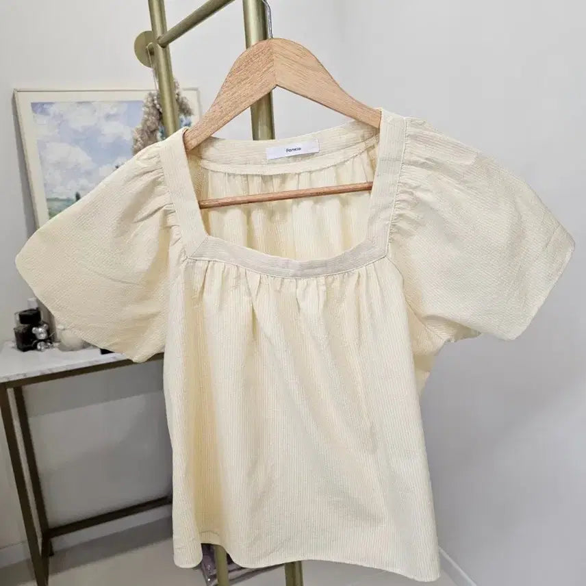 [BUNJANG] Stripe Square Neck Blouse / 스트라이프 스퀘어 블라우스