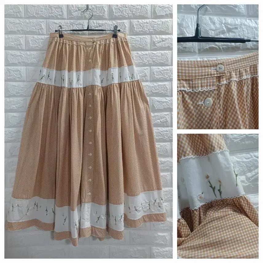 [BUNJANG] Heodan 38 Floral Embroidery Check Long Skirt / 허단38 꽃자수 체크 롱스커트