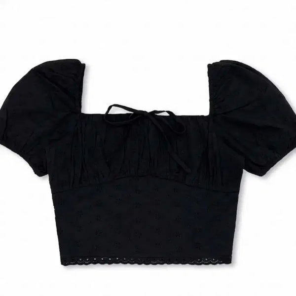 [BUNJANG] Pale Jde Floral Punching Blouse Black / 페일제이드 플로랄 펀칭 블라우스 블랙