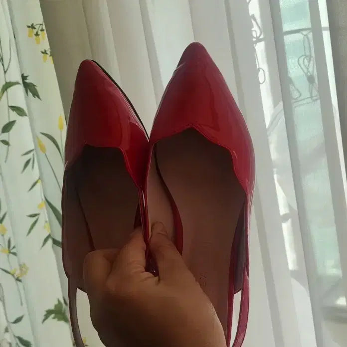 [BUNJANG] Vanilla Shoe Enamel Slingback Heel Sandals / 발볼좁아보이는 슬링백힐 샌들