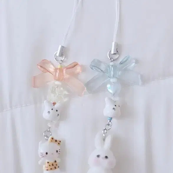 [BUNJANG] Beaded Keychain with Kitty and Rabbit Charms / 비즈키링 팝니다!!