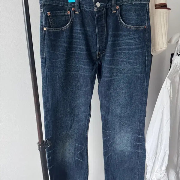 [BUNJANG] Levi's 501 Straight Leg Button Fly Jeans / 리바이스 501 청바지