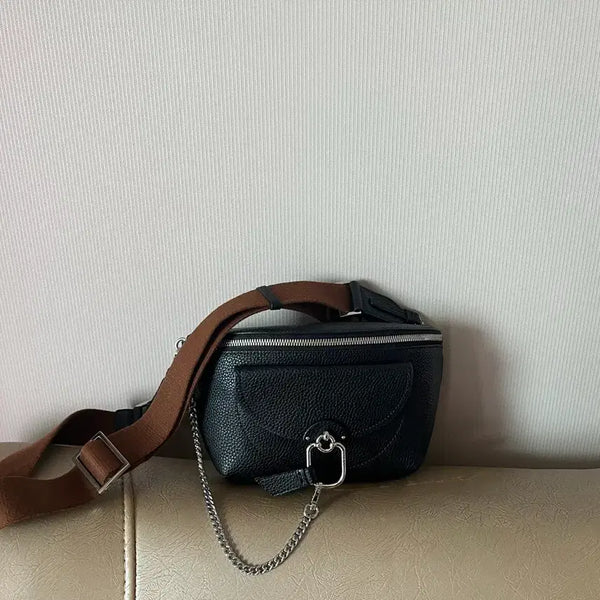 [BUNJANG] Lovecat Genuine Leather Crossbody Bag / 러브캣 크로스뱃