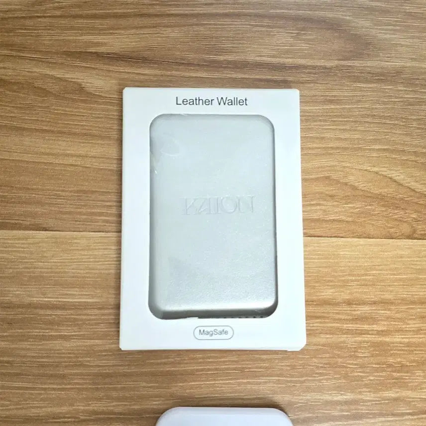 [BUNJANG] KAION MagSafe Card Wallet / KAION 사첵 맥세이프 카드지갑