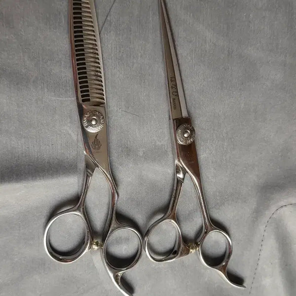 [BUNJANG] Hanabi YM9-284 Thinning Shears & YM7/550 Blunt Shears Set / 하나비 가위 블런트,틴닝가위 세트판매