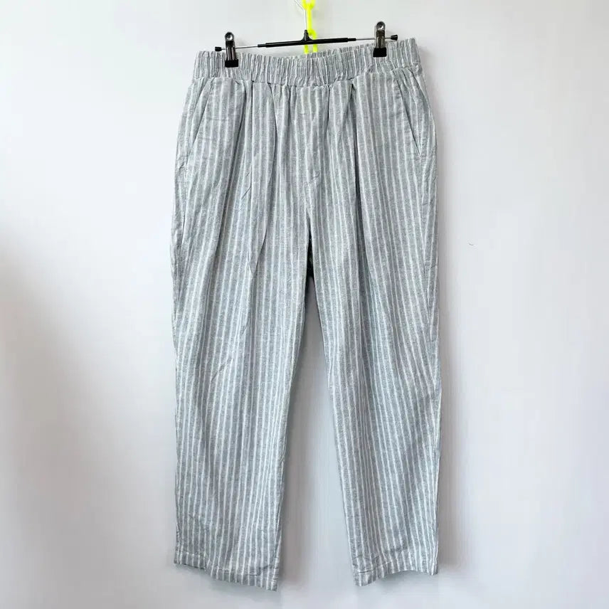 [BUNJANG] SPAO Banding Trousers (Size 33-34) / 스파오 택새상품 밴딩바지 33-34