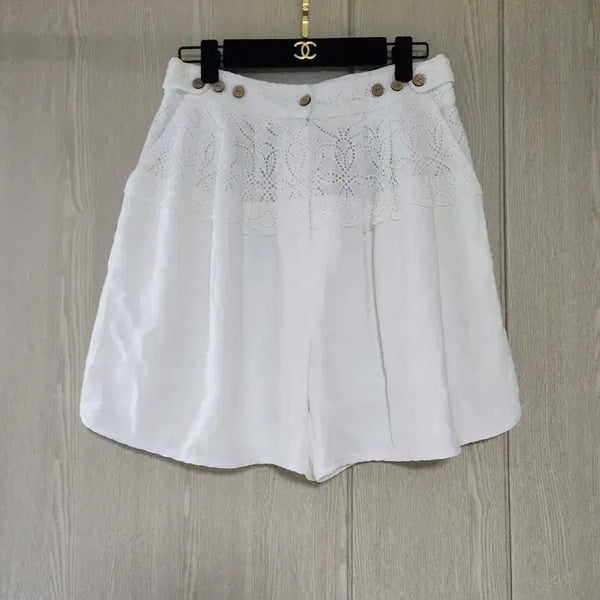 [BUNJANG] AN C'MON Project White Punching Lace Shorts / 화이트 펀칭 레이스 반바지   새상품