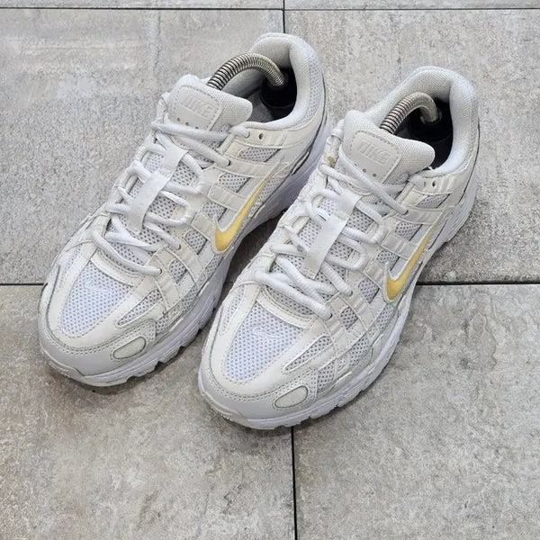 [BUNJANG] Nike P6000 White Sneakers / (235)나이키 p6000 화이트 스니커즈