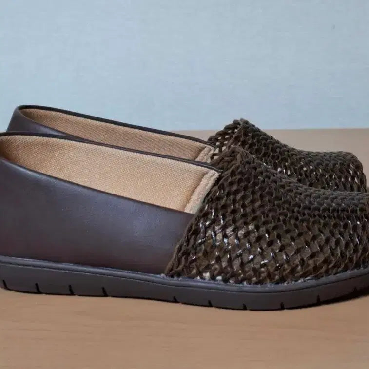 [BUNJANG] Rattan Flats Shoes - Size 235 / 라탄 단화 M 235