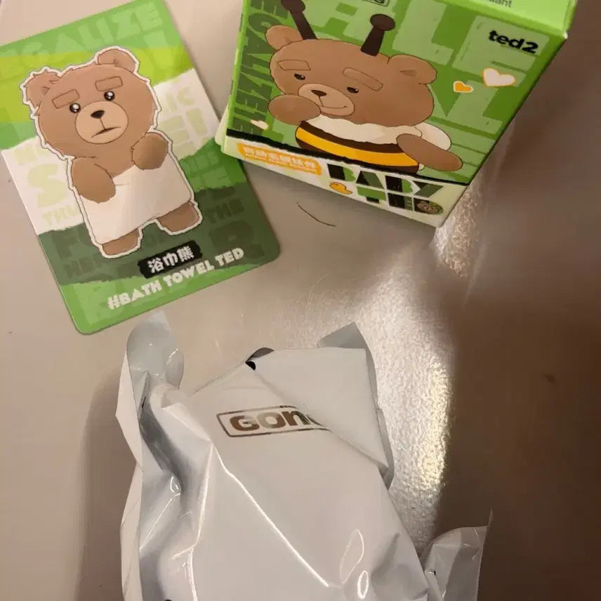 [BUNJANG] Pop Mart Original Ted Keyring (Baby Ted) / 팝마트정품)테드 키링 미개봉/새상품 입니다