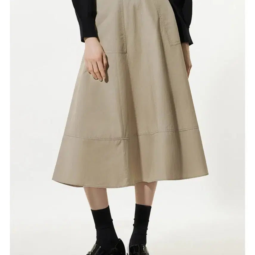 [BUNJANG] LIST Navy & Ivory Casual Skirt Bundle Set / 리스트 네이비, 아이보리 스커트 2종 일괄