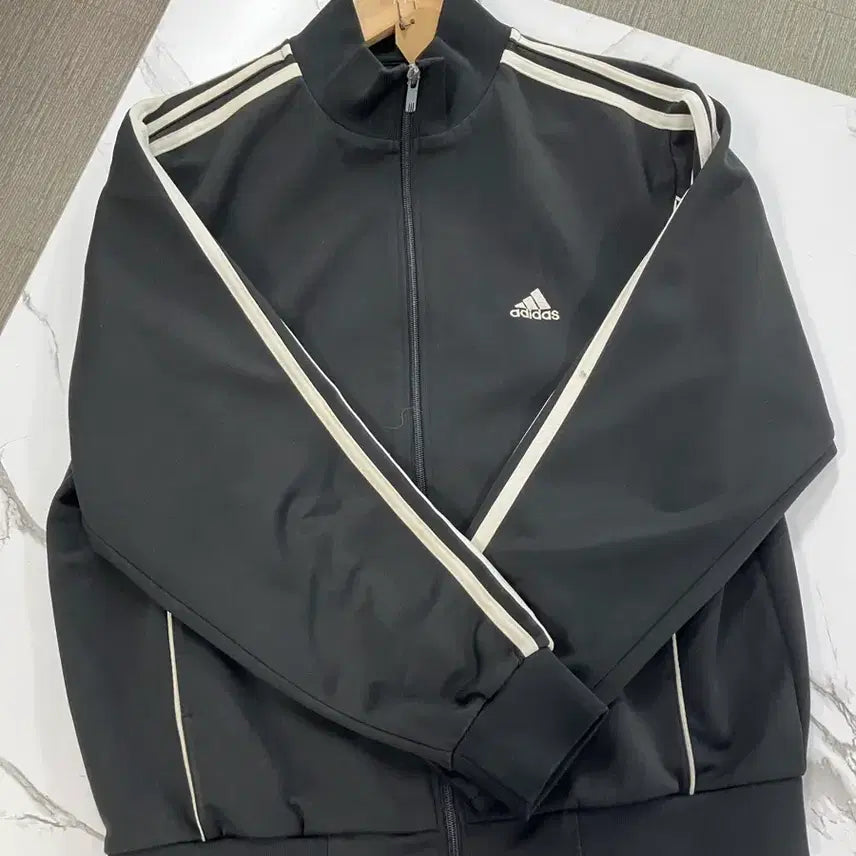 [BUNJANG] Adidas Three Stripes Track Top Black Size 95 / 아디다스 삼선 트랙탑 블랙 95