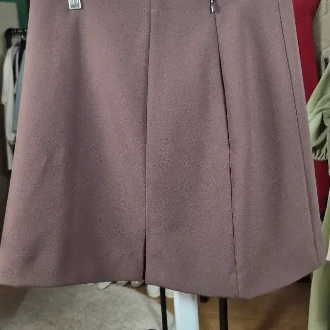 [BUNJANG] And Other Stories Brown Pleated Midi Skirt / 앤아더스토리즈 브라운 플리츠 스커트