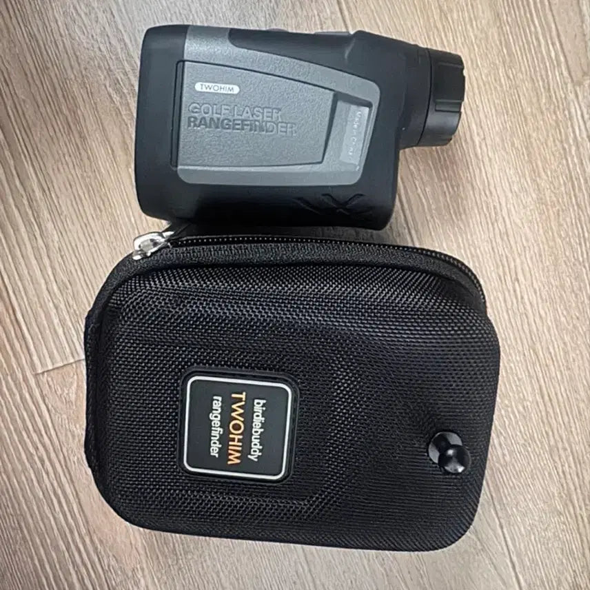 [BUNJANG] Buddy Buddy Two-Him Golf Laser Rangefinder with Pouch / 버디버디 투힘 골프 레이저 거리 측정기 + 파우치