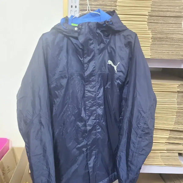 [BUNJANG] Puma Navy Lightweight Hooded Windbreaker L / 푸마 네이비 후드 얇은담 바람막이 L 남100~105