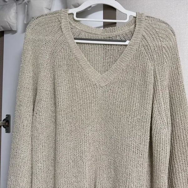 [BUNJANG] V-Neck Knit Beige / 브이넥 니트 베이지