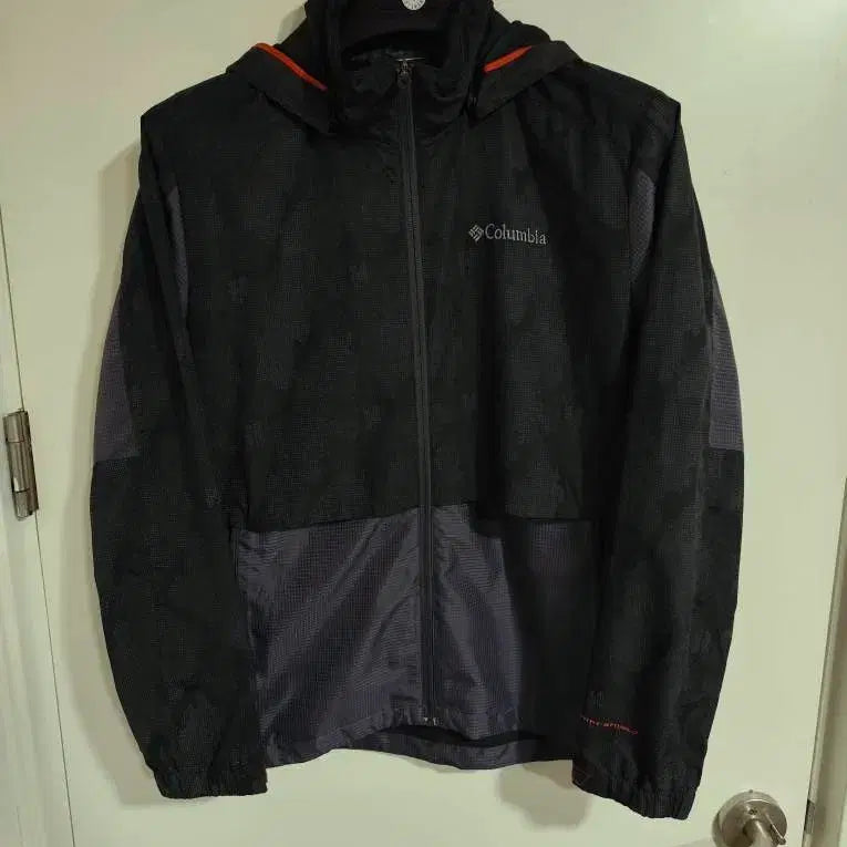 [BUNJANG] Columbia Omni-Shield Lightweight Windbreaker / 95 컬럼비아 옴니쉴드 경량 바람막이