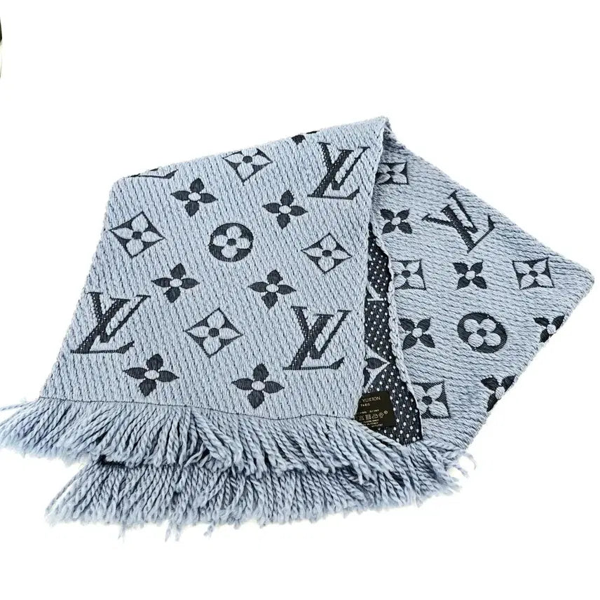 [BUNJANG] Louis Vuitton Logomania Muffler Scarf / [중고명품셀렉트]루이비통 로고마니아 머플러