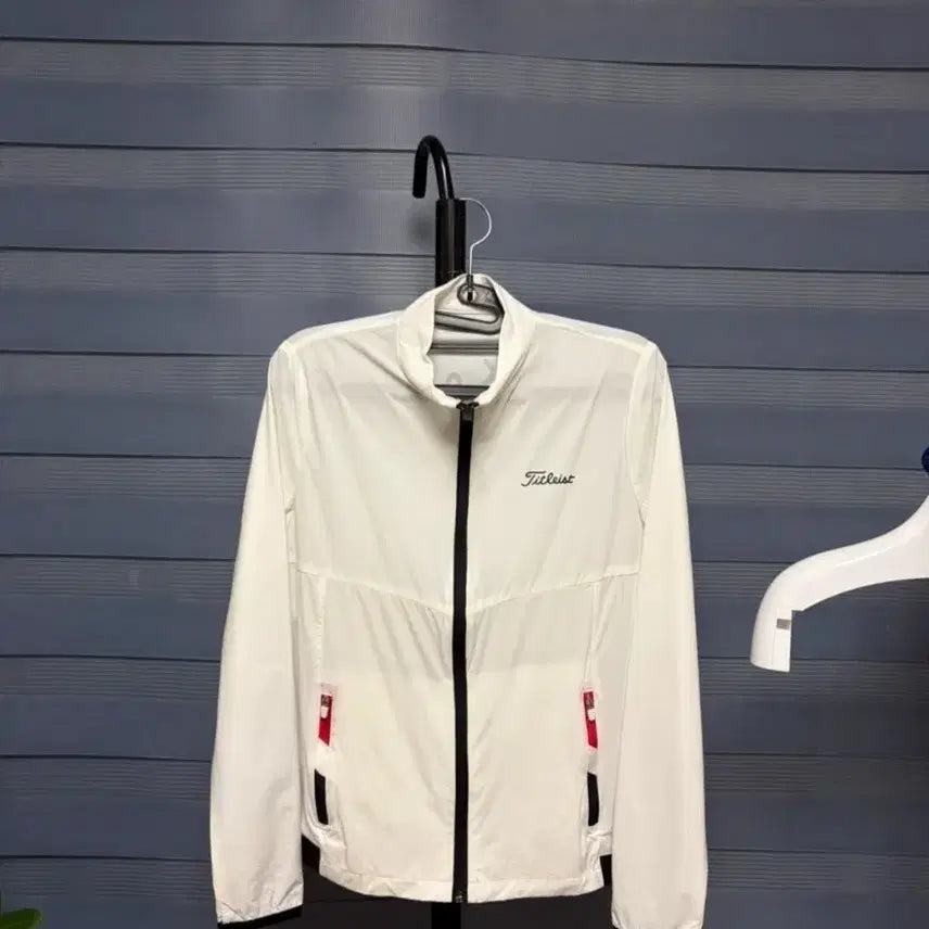[BUNJANG] Titleist Windbreaker Jacket White / 타이틀리스트 바람막이 자켓 화이트