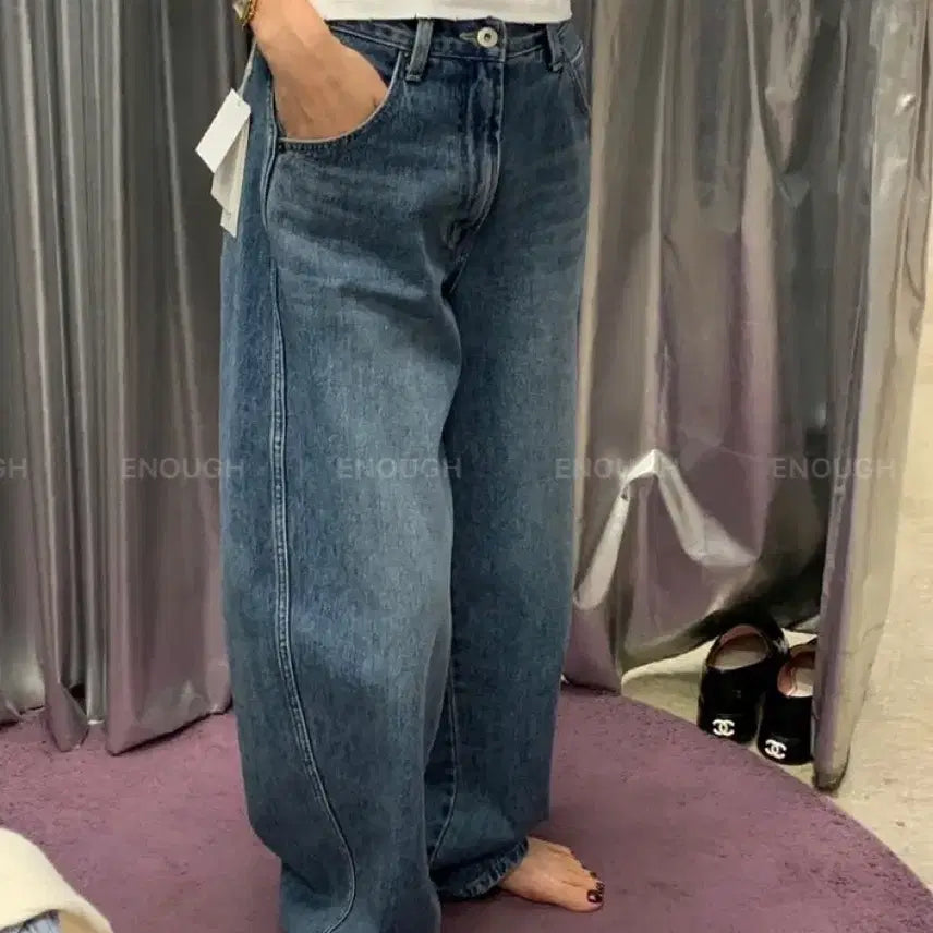 [BUNJANG] Brunch Curved Denim Jeans (Dark Blue, Size S) / 브런치 커브드 데님 진청 S